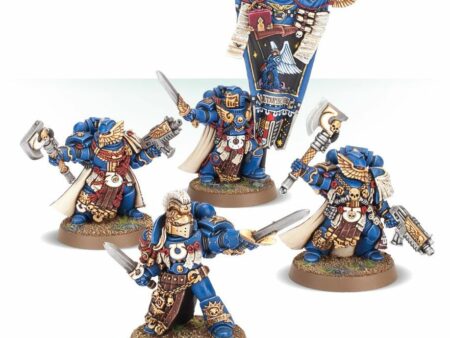 Ultramarines  Honour Guard (Web Only)
